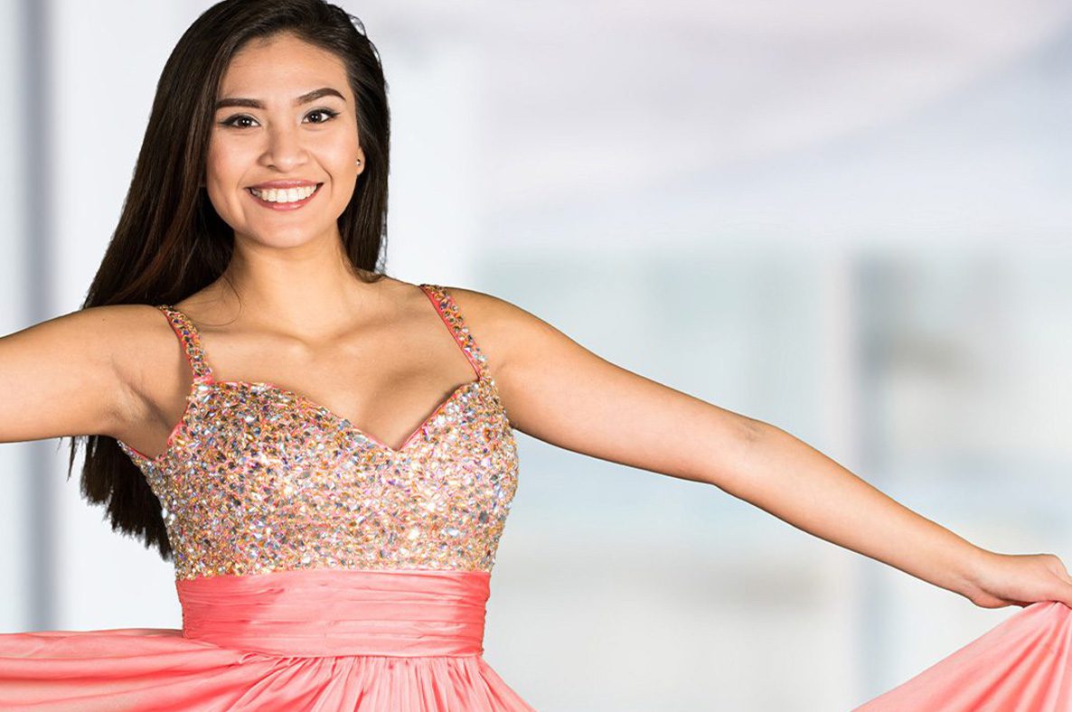 A girl in a Quinceañera dress